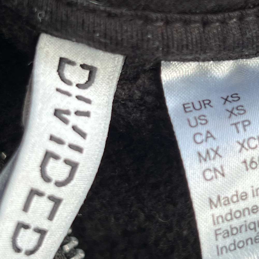 Black & gray hoodie sweatshirt bundle lot size xs zip up Athliesure loungewear - Picture 5 of 7